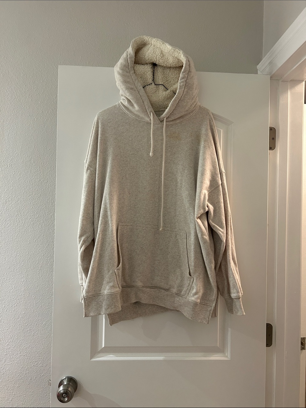 American Eagle Cream Sherpa-Lined Hoodie Pullover